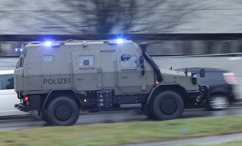 Anti-Terror-Fahrzeug 'Survivor R'