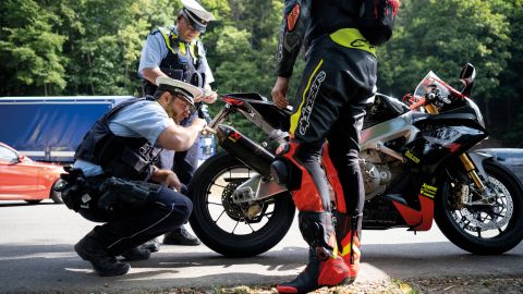 Manipulationen am Fahrzeug können sehr teuer werden.